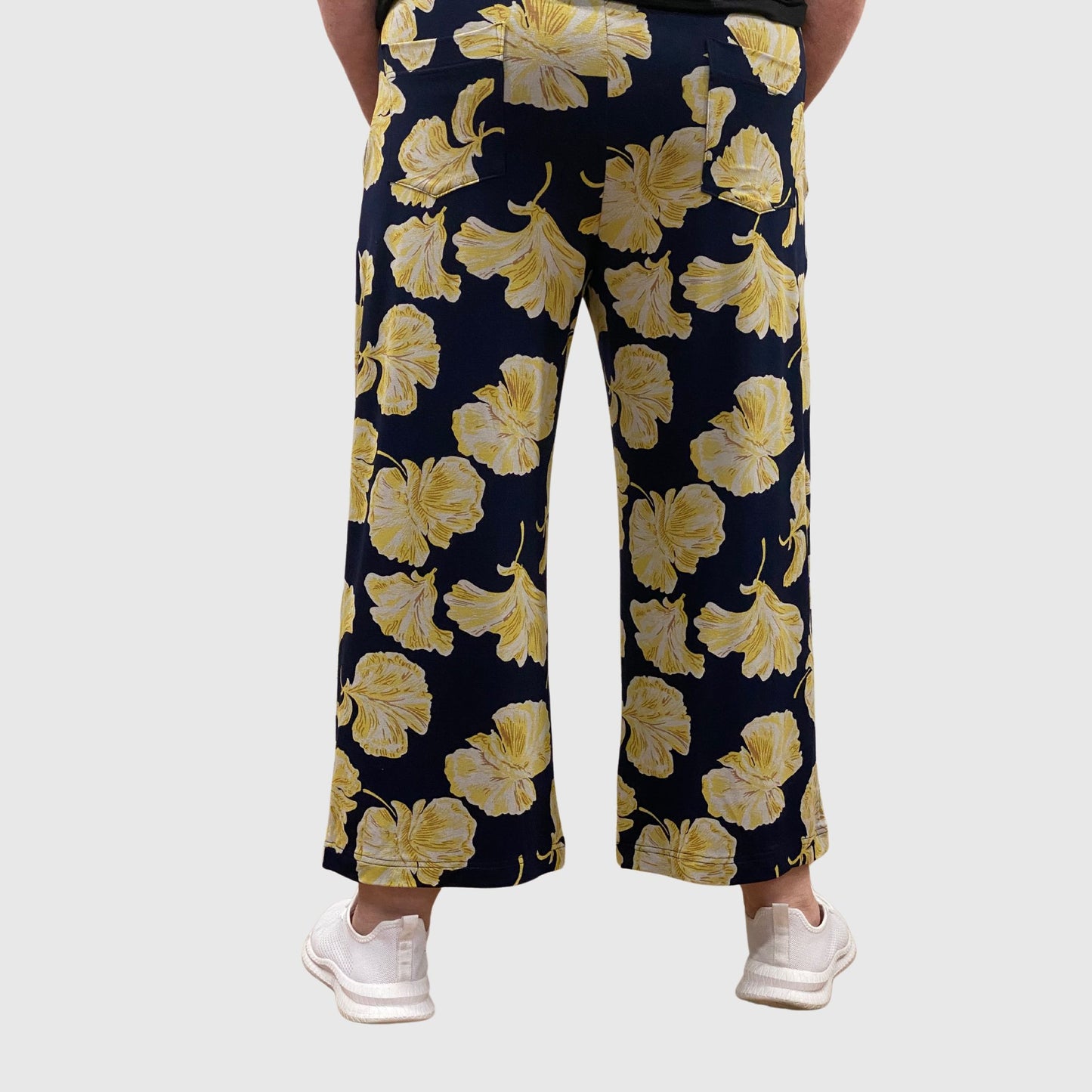 Pocket pant flower